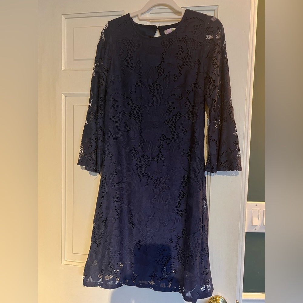 Jade XS navy lace overlay bell-sleeved dress, knee-length (runs large)